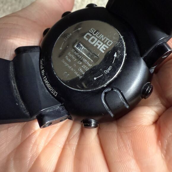 Suunto Core All Deep Black Wrist Watch Compass Altimeter Barometer Silicone 48mm - Picture 5 of 10